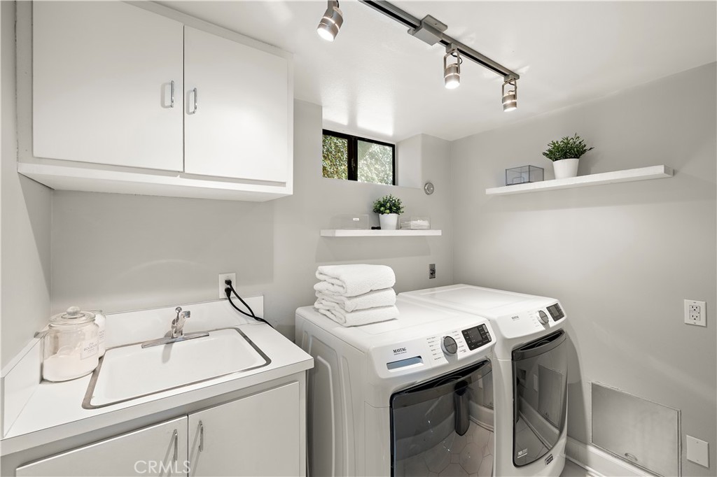 230 High, Laguna Beach CA 92651 - photo 29