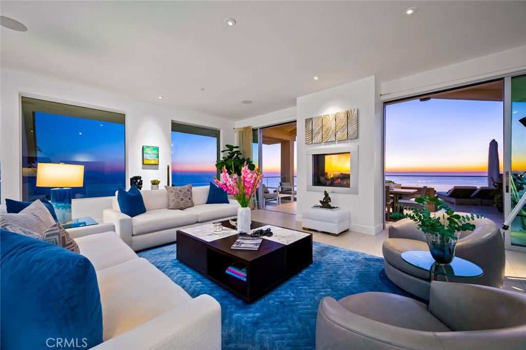 2300 Crestview, Laguna Beach CA 92651 - photo 9
