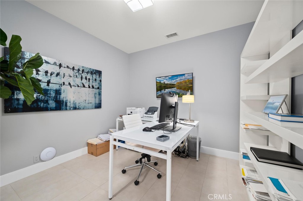 2300 Crestview, Laguna Beach CA 92651 - photo 36
