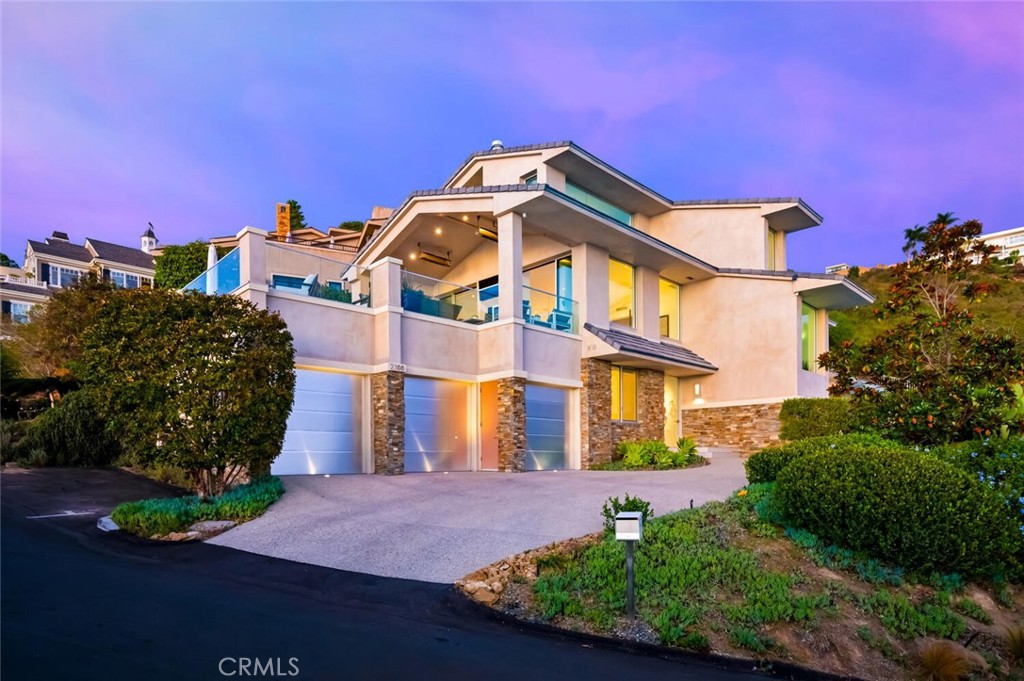 2300 Crestview, Laguna Beach CA 92651 - photo 41