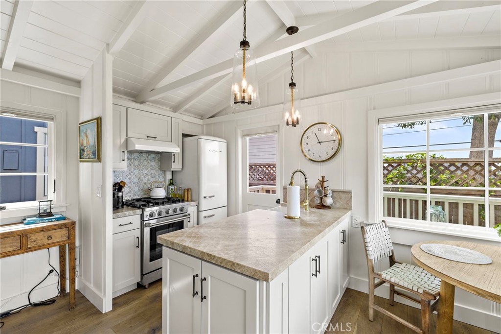 231 Cajon Street, Laguna Beach CA 92651 - photo 13