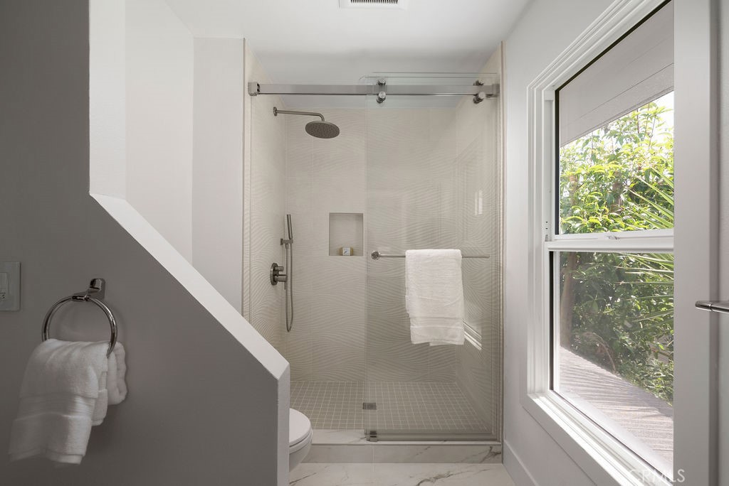 Third Guest Bathroom - 2315 Hillview, Laguna Beach CA 92651 - photo 36