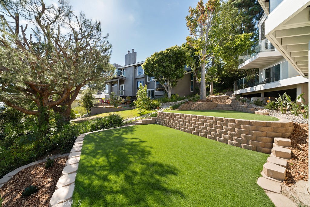 2315 Hillview, Laguna Beach CA 92651 - photo 46