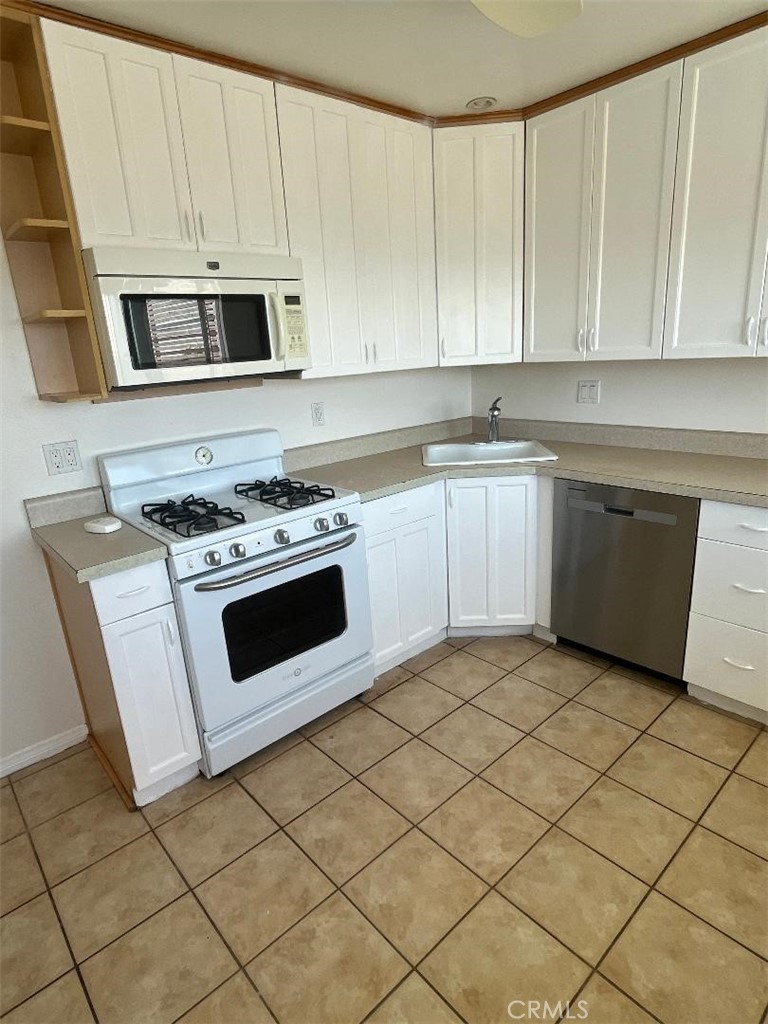 2324 S Coast A, Laguna Beach CA 92651 - photo 19