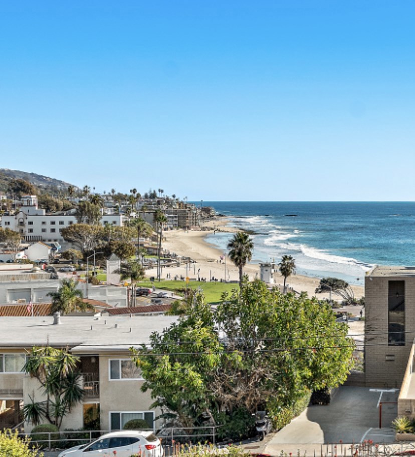 234 Cliff Drive 14, Laguna Beach CA 92651 - photo 1