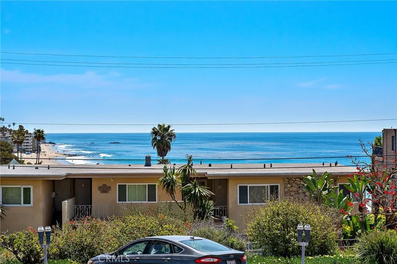 234 Cliff Drive 4, Laguna Beach, CA 92651