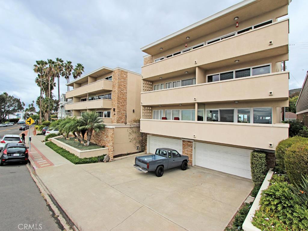 234 CLIFF Drive 8, Laguna Beach CA 92651 - photo 1