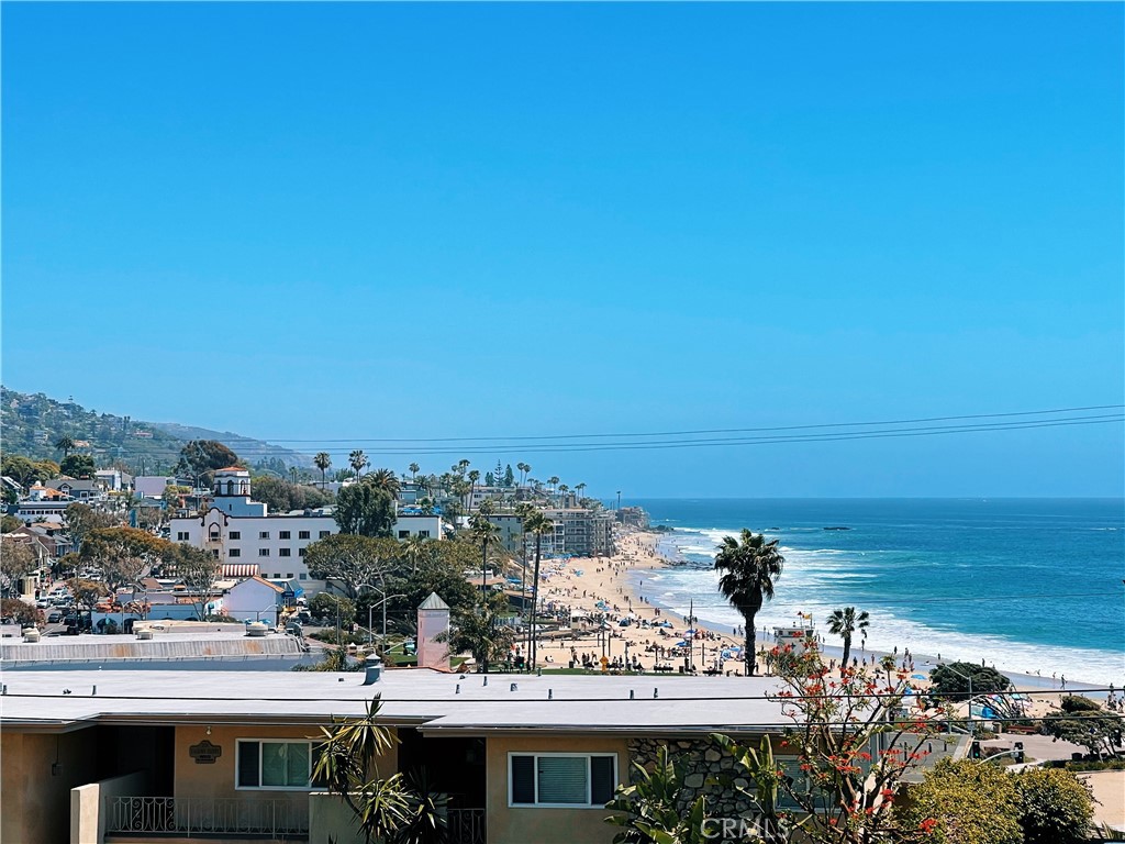 234 CLIFF Drive 8, Laguna Beach CA 92651 - photo 1