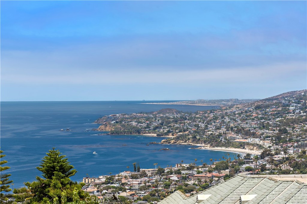 2340 Crestview Drive, Laguna Beach CA 92651 - photo 1