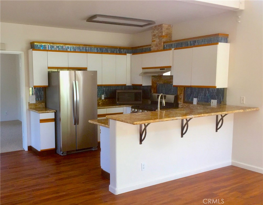 Picture prior tenant - 2375 Laguna Canyon Road, Laguna Beach CA 92651 - photo 15