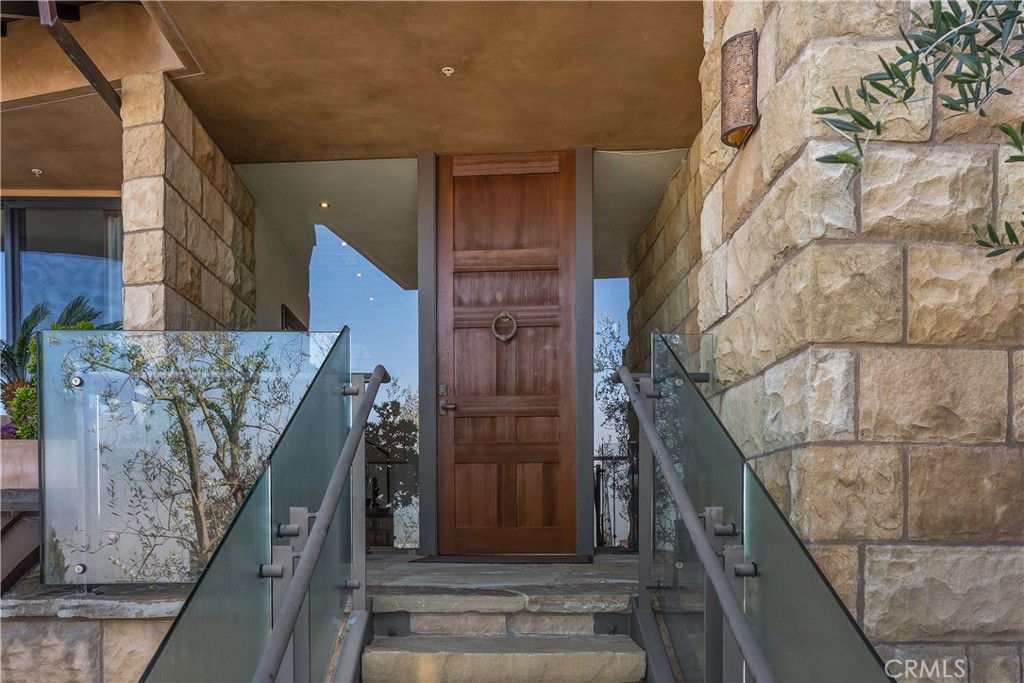 2378 Crestview Drive, Laguna Beach CA 92651 - photo 12