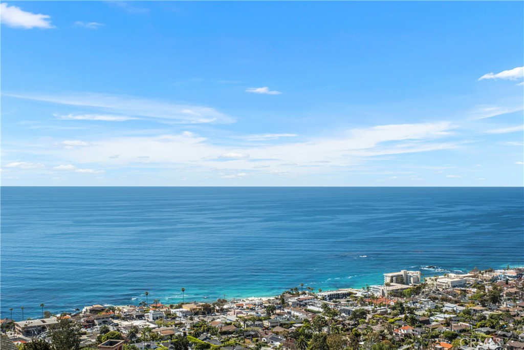 2378 Crestview Drive, Laguna Beach CA 92651 - photo 2
