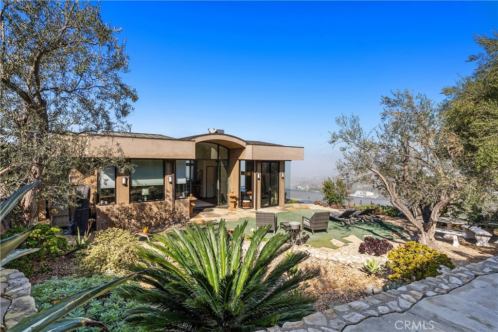 2378 Crestview Drive, Laguna Beach CA 92651 - photo 49