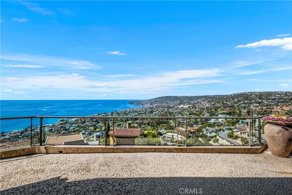 2378 Crestview Drive, Laguna Beach CA 92651 - photo 64