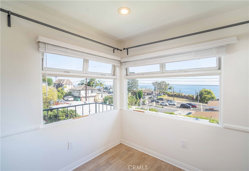 238 Cajon, Laguna Beach CA 92651 - photo 18