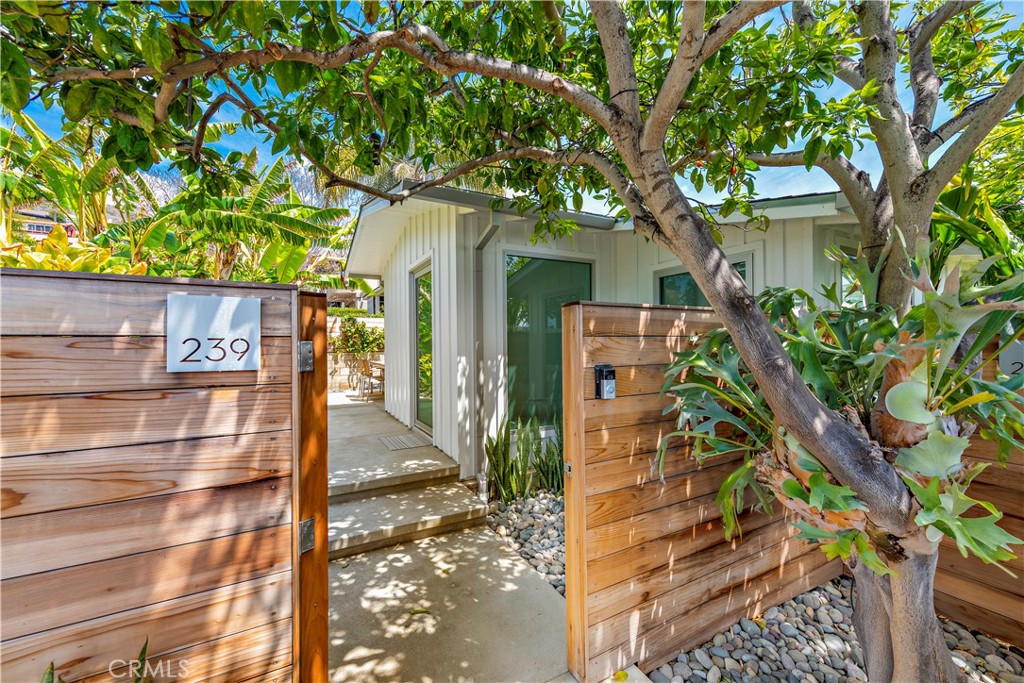 239 Fairview Street, Laguna Beach CA 92651 - photo 1