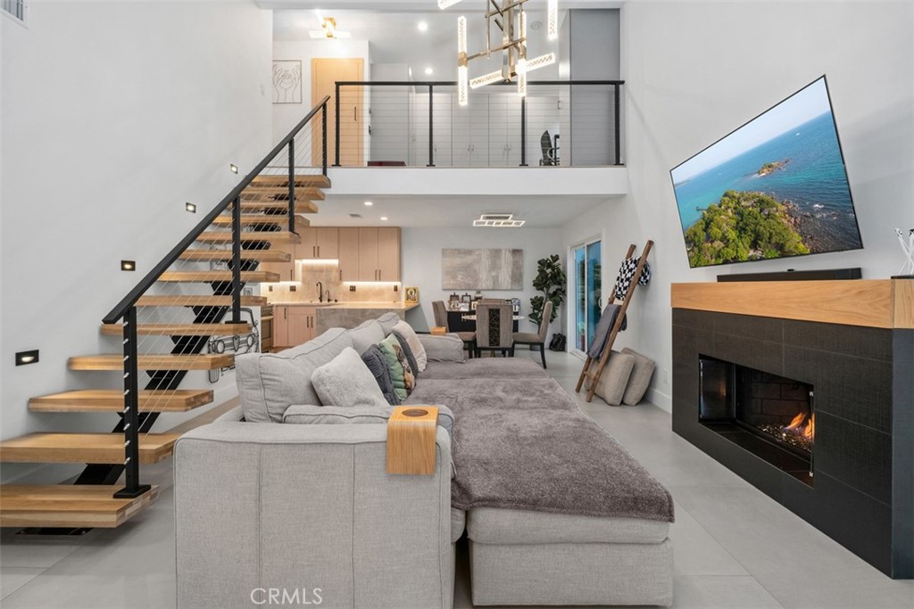 24 La Costa ct., Laguna Beach CA 92651 - photo 4