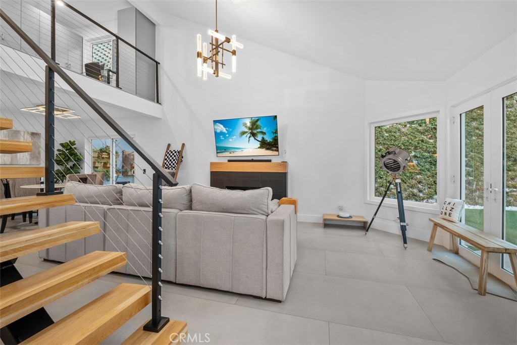 24 La Costa ct., Laguna Beach CA 92651 - photo 5