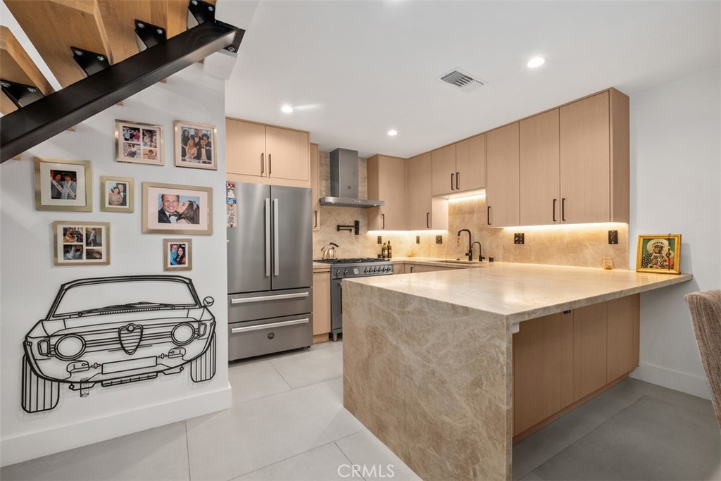 24 La Costa ct., Laguna Beach CA 92651 - photo 8