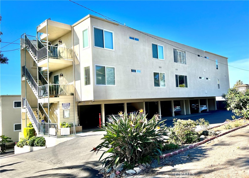 240 Moss 15, Laguna Beach CA 92651 - photo 13