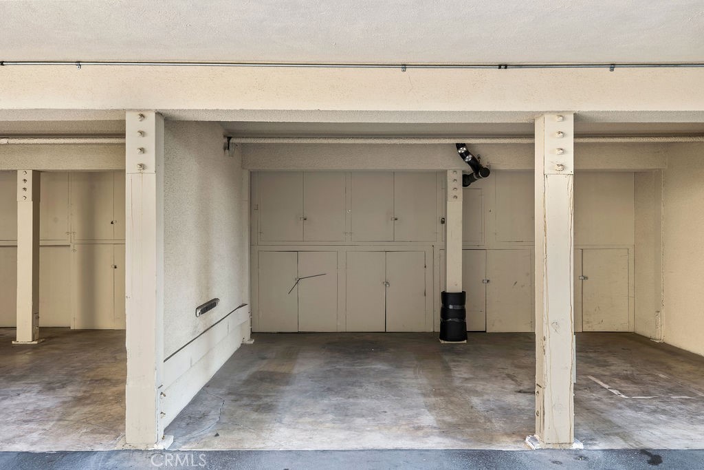 Spacious carport with tons of storage - bring your surfboard! - 240 Moss 2, Laguna Beach CA 92651 - photo 20
