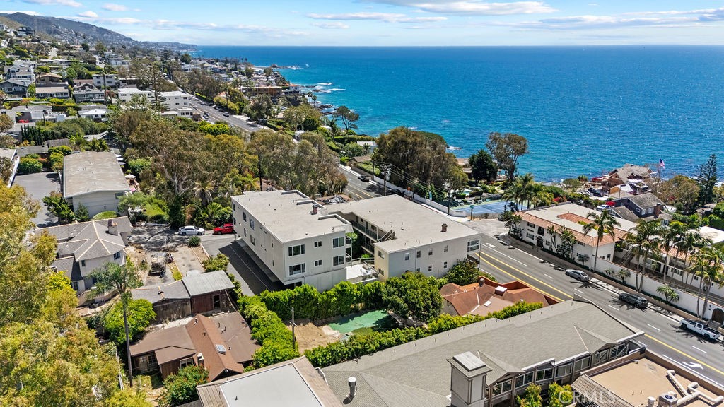 240 Moss 2, Laguna Beach CA 92651 - photo 30