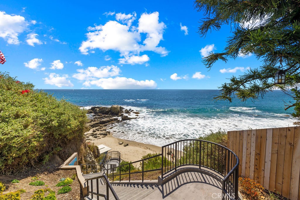 240 Moss 4, Laguna Beach CA 92651 - photo 24