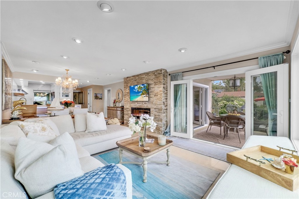 240 Moss Street 1, Laguna Beach CA 92651 - photo 10
