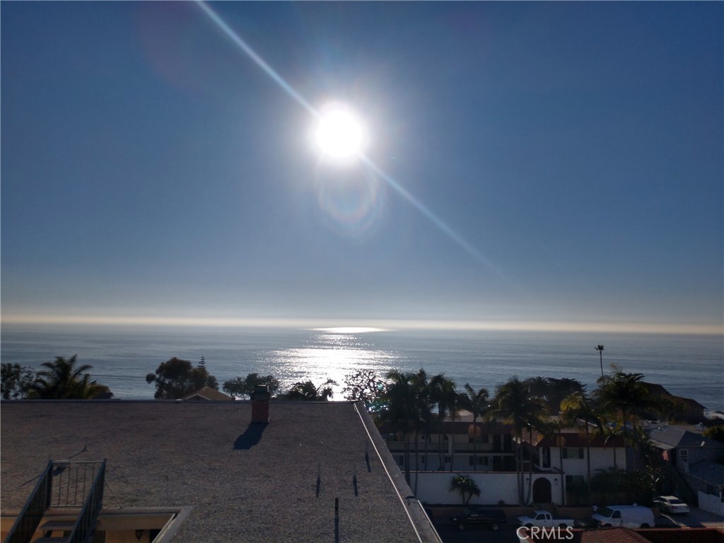 240 Moss Street 15, Laguna Beach CA 92651 - photo 1