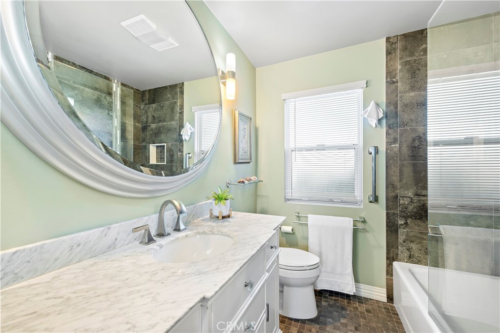Primary Bathroom Suite - 240 Moss Street 6, Laguna Beach CA 92651 - photo 21