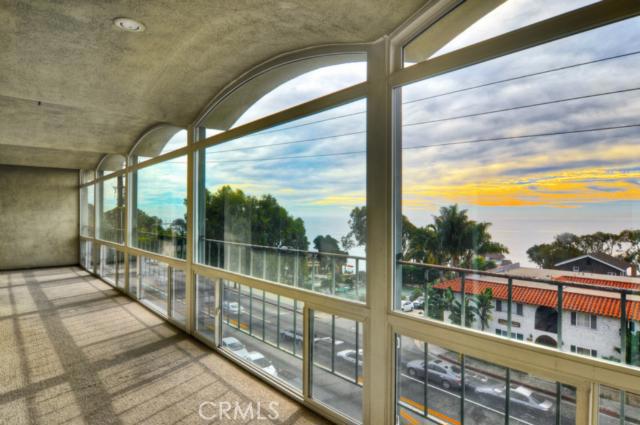 240 Moss Street 8, Laguna Beach CA 92651 - photo 1