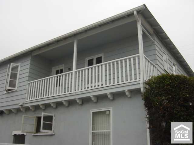 240 OAK Street 3, Laguna Beach CA 92651 - photo 1
