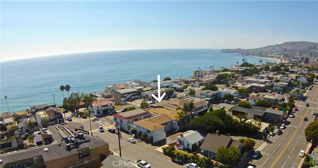 240 OAK Street 4, Laguna Beach CA 92651 - photo 1