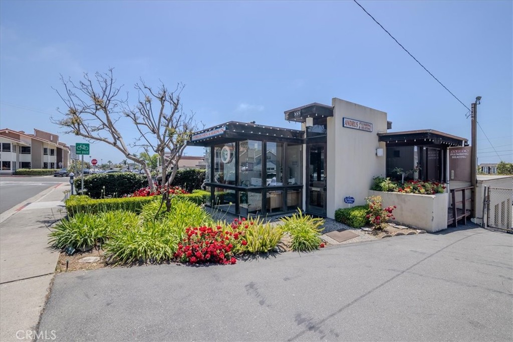 240 Thalia Street, Laguna Beach CA 92651 - photo 17