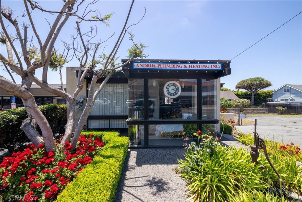 240 Thalia Street, Laguna Beach CA 92651 - photo 18