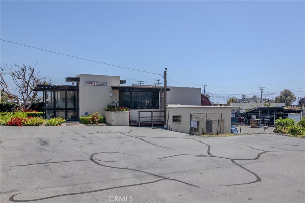 240 Thalia Street, Laguna Beach CA 92651 - photo 30