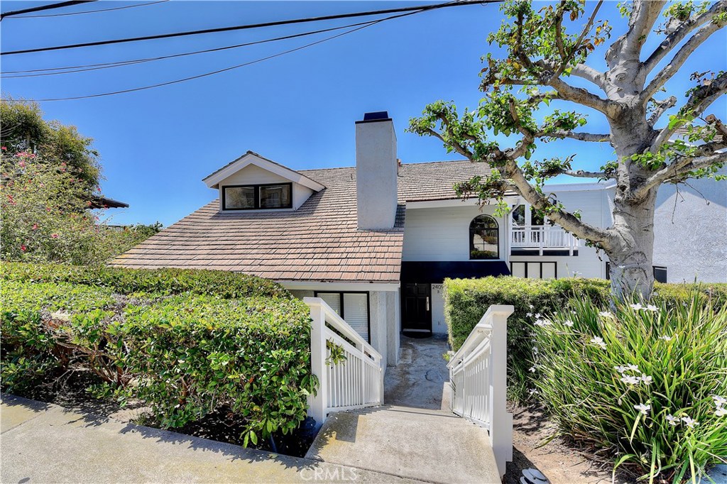 2409 Glenneyre #B Street, Laguna Beach CA 92651 - photo 1