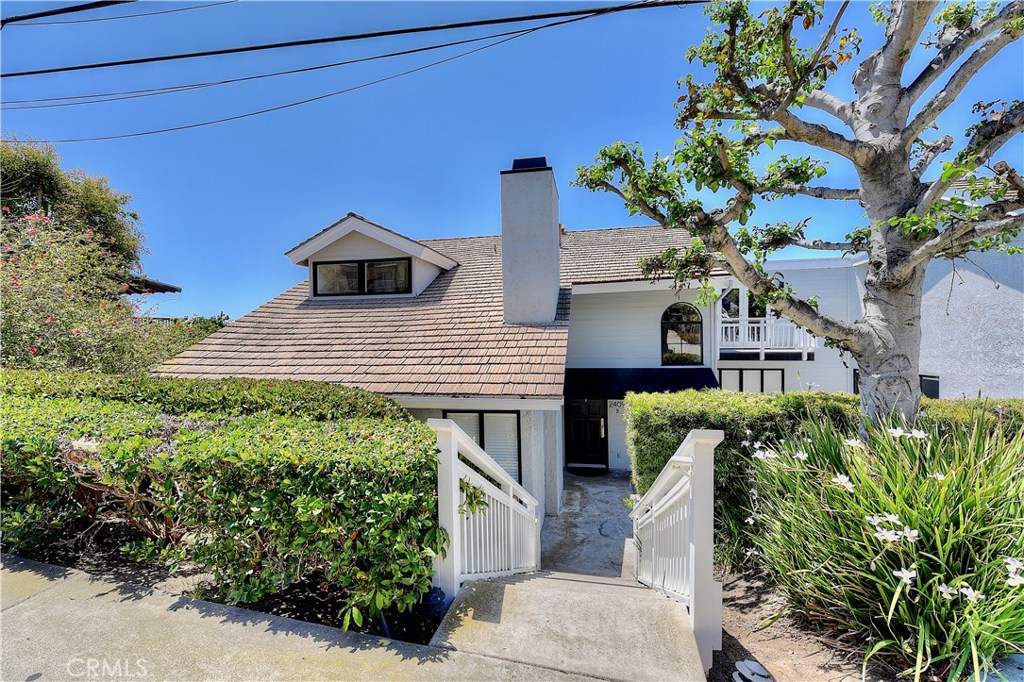 2409 Glenneyre #B Street, Laguna Beach CA 92651 - photo 1