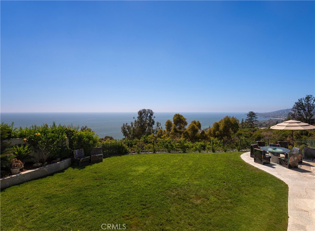 2412 Lomita Way, Laguna Beach CA 92651 - photo 1