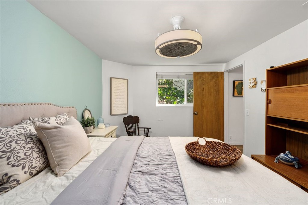 2430 Glenneyre, Laguna Beach CA 92651 - photo 15