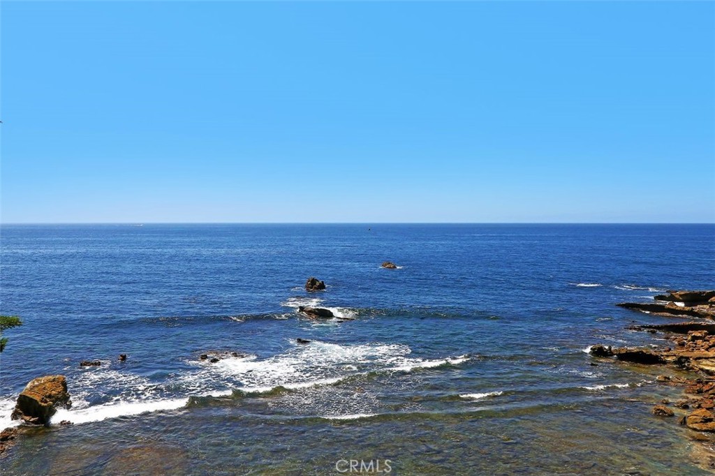 2430 Glenneyre, Laguna Beach CA 92651 - photo 38