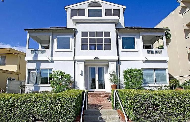244 Cliff Drive 3, Laguna Beach CA 92651 - photo 1