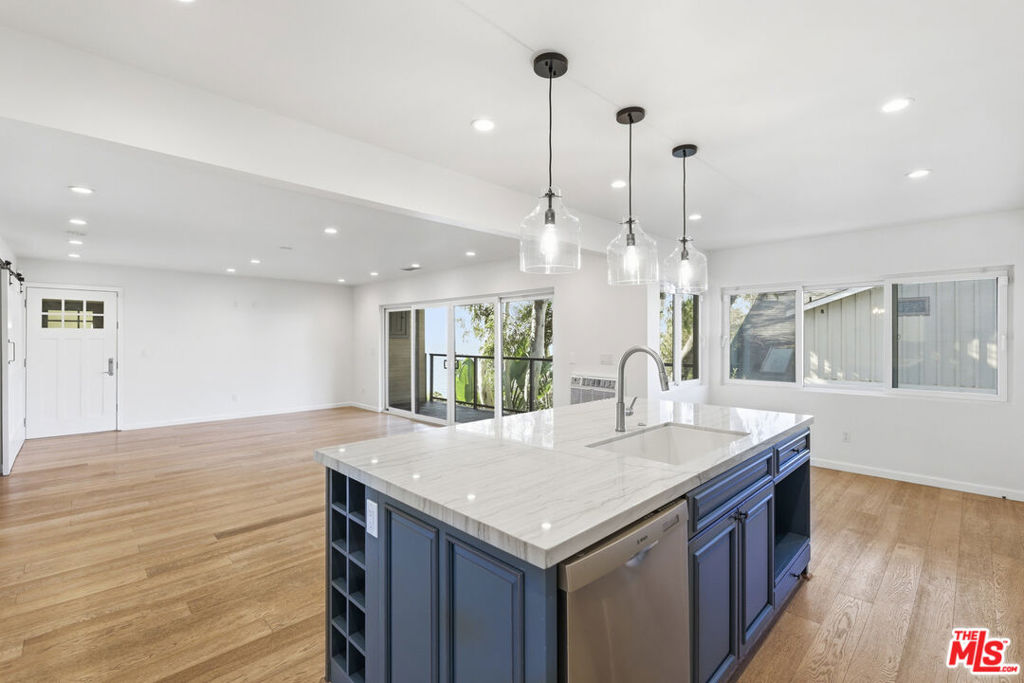 2442 S Coast Highway 4, Laguna Beach CA 92651 - photo 3