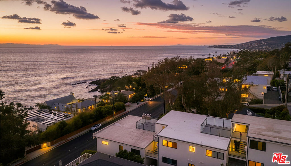 2442 S Coast Highway 4, Laguna Beach CA 92651 - photo 18