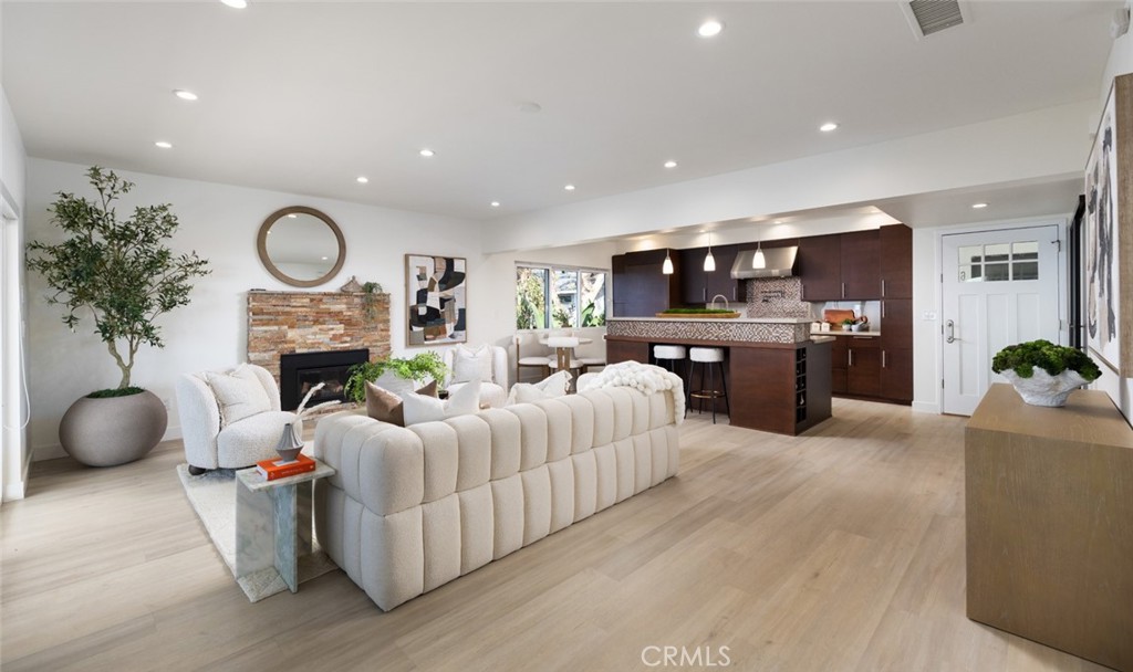 2442 S Coast Hwy 6, Laguna Beach CA 92651 - photo 9