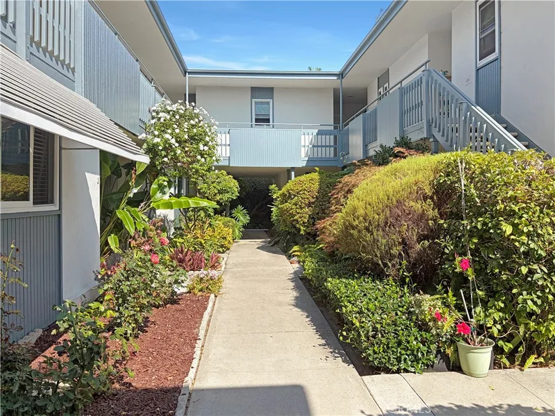 245 Aster 14, Laguna Beach