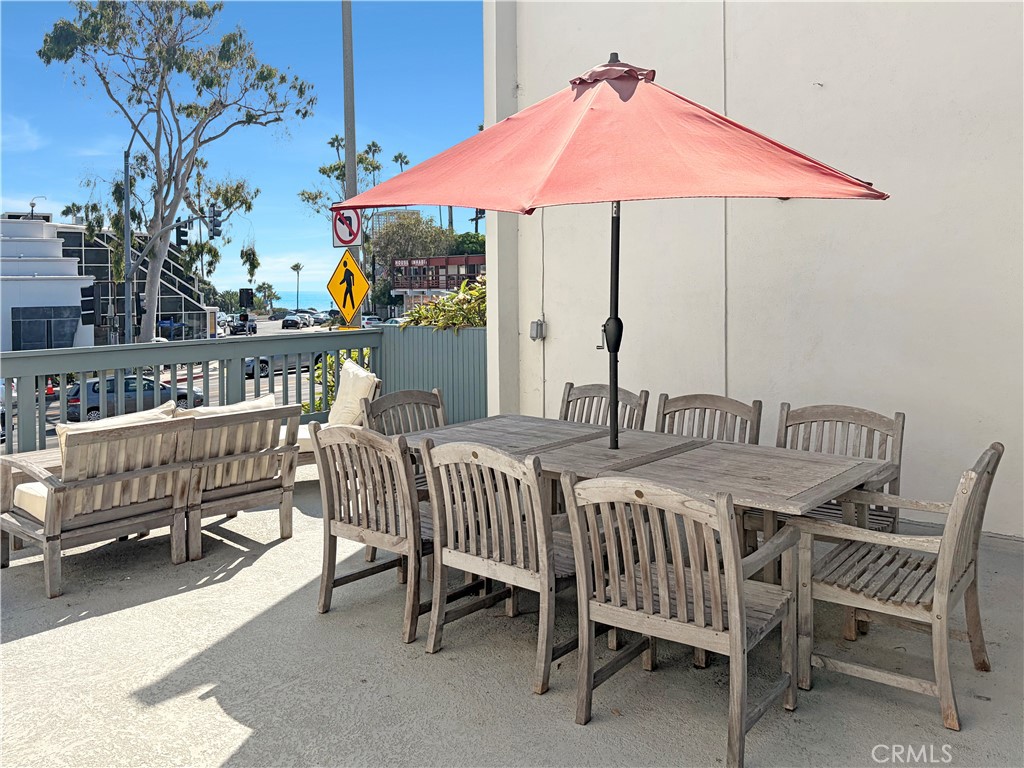 245 Aster 14, Laguna Beach CA 92651 - photo 10