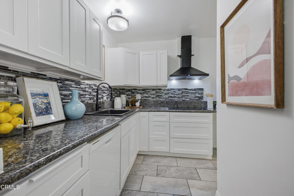 egpimaging_245AsterStreet6_015_FLEXMLS - 245 Aster Street 6, Laguna Beach CA 92651 - photo 9