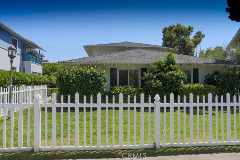 245 Cypress Drive F, Laguna Beach CA 92651 - photo 1