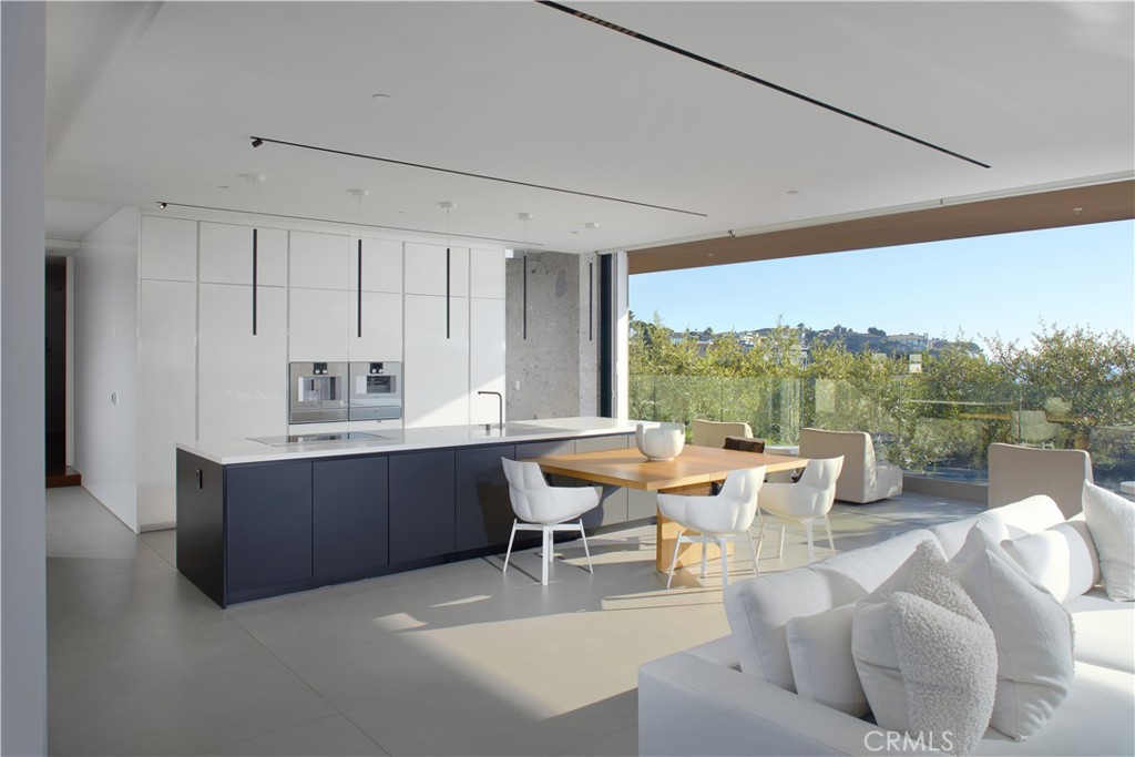 2460 Monaco Drive, Laguna Beach CA 92651 - photo 20